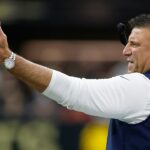 Mike Vrabel slzy NFL pôsobia