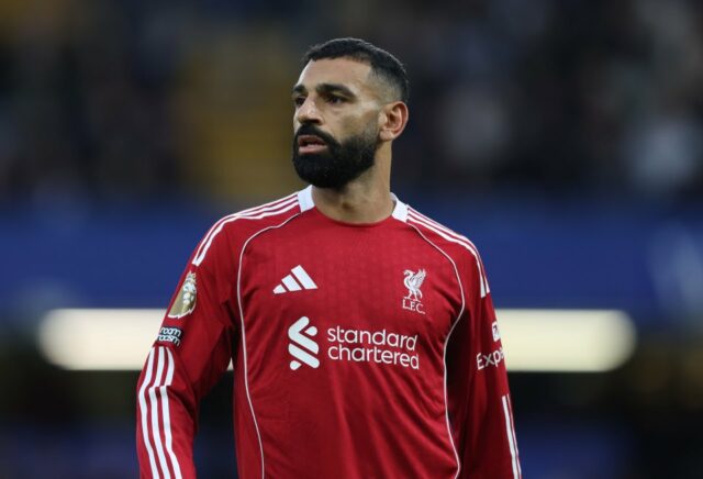 Mohamed Salah „vyžaduje, aby sa zložil“ 

