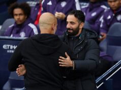 Manchester United a Man City chcú získať Christa Inaa Oulaia Muž United má v úmysle povoliť Mortena Hjulmanda v januári