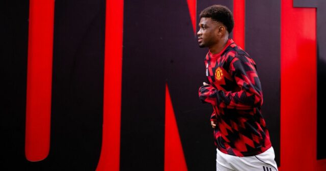 Mužské utd obavy Amad Deklarácia ako slonovinové oči Sunderland sa dostane do futbalu | Športová aktivita 

