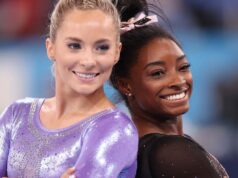 MyKayla hovorí o „Zachovaní ženského športu“ po strete Simone Bilesovej MyKayla hovorí o „Zachovaní ženského športu“ po strete Simone Bilesovej