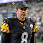 Nahnevaný Aaron Rodgers po tom, čo ho 300-kilogramový kolega pustil do večierka