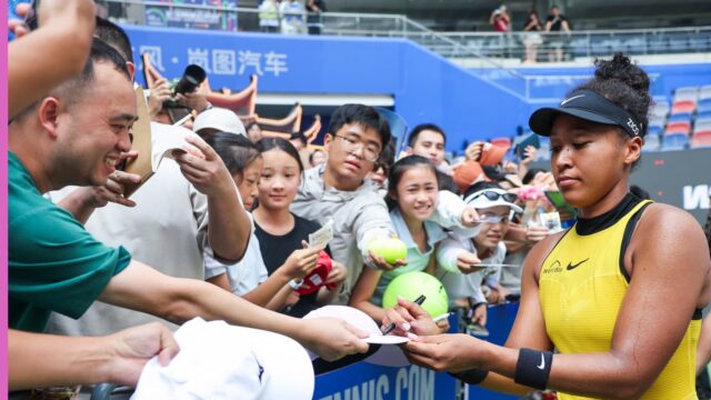 Naomi Osaka zverejňuje „psychologický“ boj, keď porazí teplý, aby vyhral vo Wuhane 

