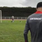 Hugo Ekitike počas tréningu Liverpoolu