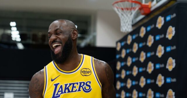 Nasledovník podniká právne kroky proti LeBronovi Jamesovi za „klamstvo“ po vtipále „2. výber“ 

