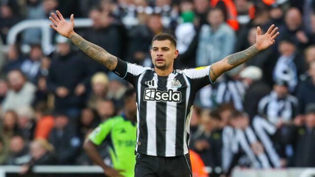 Newcastle hľadá not down po tom, čo Bruno pristane v Newcastle hľadá not down po tom, čo Bruno pristane v ťažkej váhe v poslednom kole knockoutu