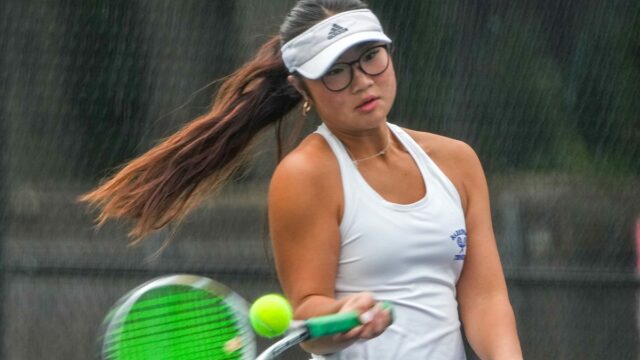 Nižšie je presne uvedené, ako sa Barrington ženský tenis dostal Nižšie je presne uvedené, ako sa Barrington ženský tenis dostal na ďalší štátny šampionát