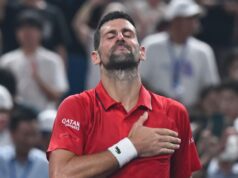 Novak Djokovič prekonal znepokojivé prepady v polovici zápasu, aby odprevadil nepriateľa v Aténach Novak Djokovic klesá o 20-slovnú správu po páde na súd v Šanghajských majstrov