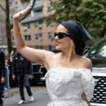 Rosalía vystupujúca na 24. výročnom odovzdávaní cien Latin GRAMMY (obrázok cez Getty)