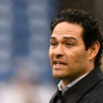 Odborník Fox Sports Mark Sanchez bodol, hospitalizovaný