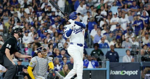 "Ohhhhhtani!" Neprestávajúci Shohei Ohtani vystrelil Dodgers do Globe Collection 

