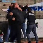 Orgán činný v trestnom konaní zasahoval ako hlava štátu do sporu s nasledovníkmi o transparent