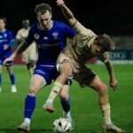 Austrálske majstrovstvá oficiálne uvedené v piatok večer (na obrázku) na štadióne Lakeside v Melbourne - a vášnivým davom viac ako 6 000 fanúšikov rozprával príbeh
