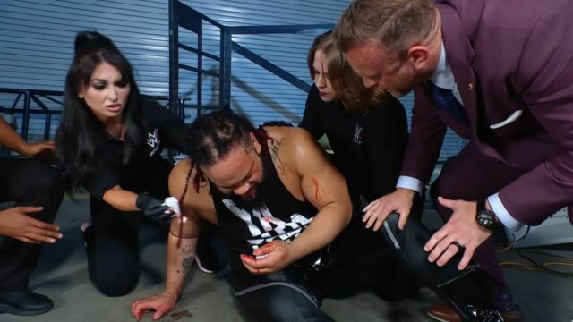 Po Jacobovi Fatuovi, ďalšej poprednej hviezde WWE Super, ktorá bude prečiarknutá v televízii kvôli jednému zvláštnemu mužovi? Objavovanie príležitosti 

