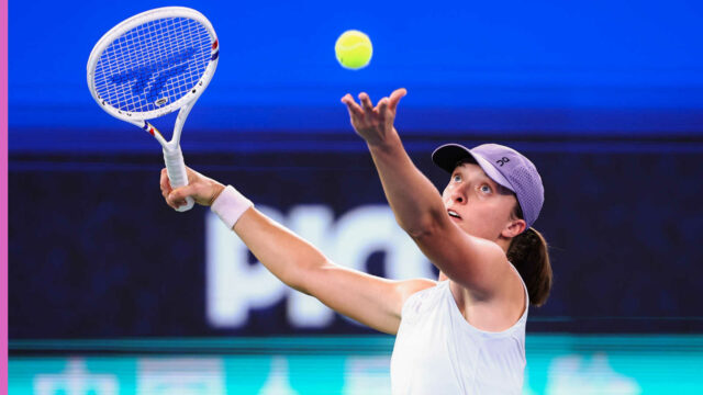 Počet faktorov a koľko peňažnej ceny IGA Swiak na Wuhan Open? 

