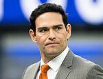 Policajti zvuk uvedený na trh po tom, čo je ex-NFL celebrita Mark Sanchez bodnutý a zadržiavaný, keď sa objavia čerstvé informácie