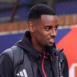 Prenos Alexandra Isak do Liverpoolu odložil Newcastle pre „inteligentný“ faktor