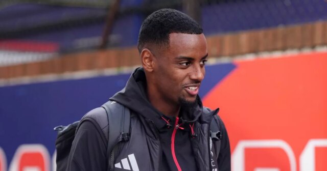 Prenos Alexandra Isak do Liverpoolu odložil Newcastle pre „inteligentný“ faktor 

