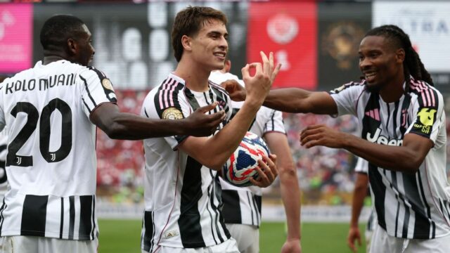 Prenos správ, informácie: Zberné monitorovanie Juventus celebrity Yildiz 

