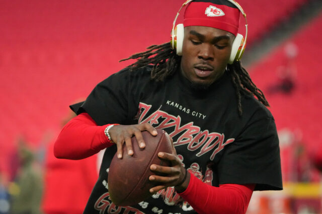 Priaznivci NFL odpovedajú, keď Rashee Riceová dostane pokutu za škádlení logo pochodového šialenstva