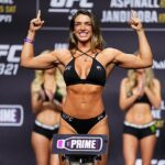 Konkurentke v slamovej váhe Mackenzie Dern sa médiá pýtali na jej návyky pri drepovaní
