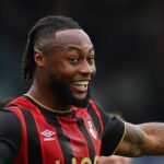 Leeds, Anglicko - 27. septembra: Antoine Semenyo z AFC Bournemouth oslavuje prvé gól svojho tímu počas zápasu Premier League medzi Leeds United a Bournemouth na Elland Road 27. septembra 2025 v Anglicku Leeds. (Foto: Stu Forster/Getty Images)