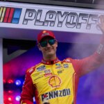 Šampión NASCAR Joey Logano hovorí o minúte play -off „Super Dish“