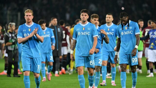 Serie A 2025-26: Neapol prenasledujú obavy z zranení, keď sa sype proti Turínu 

