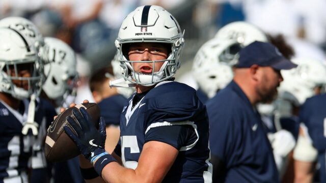 Severozápadný omračujúci štát Penn; Nittany Lions prehodil riaditeľa na zranenie 

