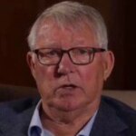 Sir Jim Ratcliffe Manchester United Comoter a Sir Alex Ferguson diskutovať v Tribune predtým, ako sa začne vo finále UEFA Europa League
