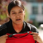 Skupina evacuee Afganistan Ladies predstavuje tím pre príjemných konkurentov FIFA