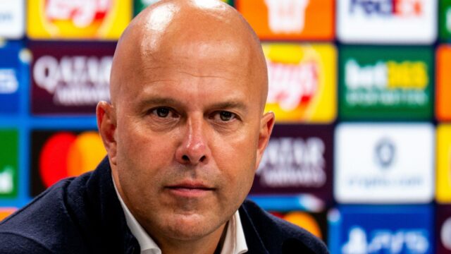 Slot objasňuje sťažnosti tímu, pretože šéf Liverpoolu je „viac než Slot objasňuje sťažnosti tímu, pretože šéf Liverpoolu je „viac než otvorený“ „ísť proti presvedčeniu“ s cieľom zvrátiť krízu