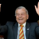 Harold 'Dickie' Bird zomrel vo veku 92 rokov, potvrdil minulý mesiac Yorkshire Cricket Club