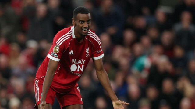 Správy z Liverpoolskeho tímu: Isak, Alisson pravdepodobne nenastúpia v Premier Správy z Liverpoolskeho tímu: Isak, Alisson pravdepodobne nenastúpia v Premier League proti Ville