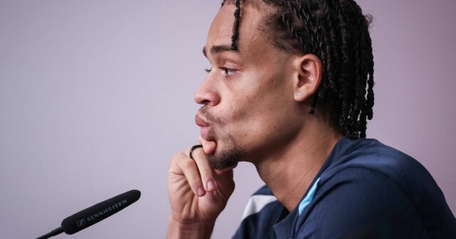Spurs 'Xavi Simons roztrhané priamo do AS ₤ 25m Chelsea Transfer Snub Zverejnené | Futbal | Športová činnosť 

