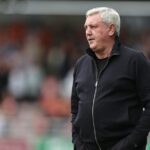 Steve Bruce prepustený EFL Club jednoducho hodiny po väčšine súčasnej straty v bezohľadnej 58-slovnej vyhlásení