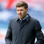 Steven Gerrard Začiatok dňa sa stretne, ak strážcovia chránili úžasné stretnutie | Futbal | Športová aktivita
