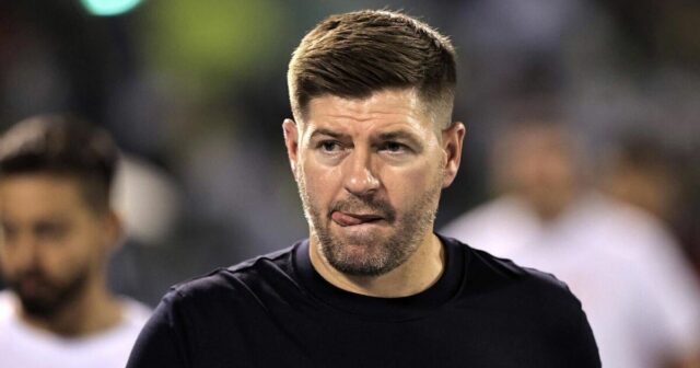 Steven Gerrard odmietol Rangers za 3 faktory s hlavnými predstaviteľmi Ibroxu „ohromený“ | Futbal | Športová aktivita 

