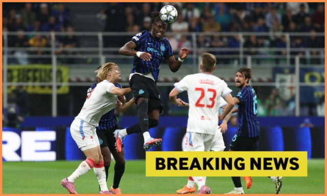 Yann Bisseck oslavuje víťazstvo Inter Milána nad Barcelonou