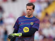 Neskorá absencia Hansiho Flicka Szczesny podporuje kolegu z barcelony, aby bol najlepší na celom svete