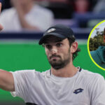 To je Benjamin Baleret? Half-brat a inštruktor Valentina Vacherota mu pomáhal pri historickom behu v Monaku