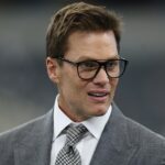 Tom Brady omylom zhodil F-bombu počas priameho prenosu Foxu v nedeľu popoludní
