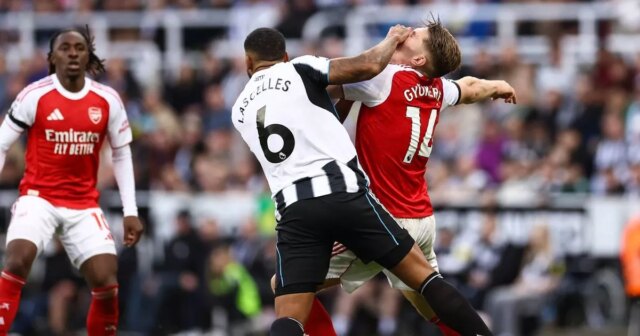 Toolbox poslal 2 rozsudky červenej karty po tom, čo Viktor Gyokeres a Gabriel bojujú v Newcastle 

