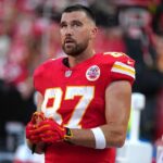 Tréner šéfov Andy Reid odhalil, že Travis Kelce sa na neho „naštval“ napriek ich nedávnej víťazstve