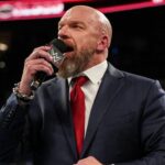 Trojcestný H, ktorý má v úmysle dokončiť 26-zápasový dotyk na WWE Crown Gem, Hall of Famer Prognasts (jedinečný)