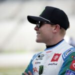 Chase Briscoe poslal pivá a model lode svojmu spoluhráčovi (Zdroj: @tygibbs cez Instagram)