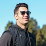 UCLA uráža organizátora Tino Sunseri odchádza zo skupiny