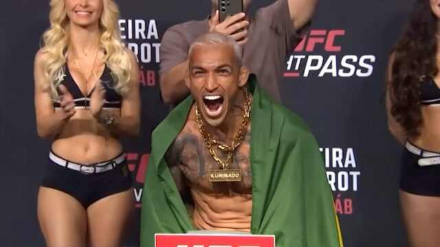 UFC Battle Evening 261 Propagačné normy Platba zhody: 184 500 dolárov 

