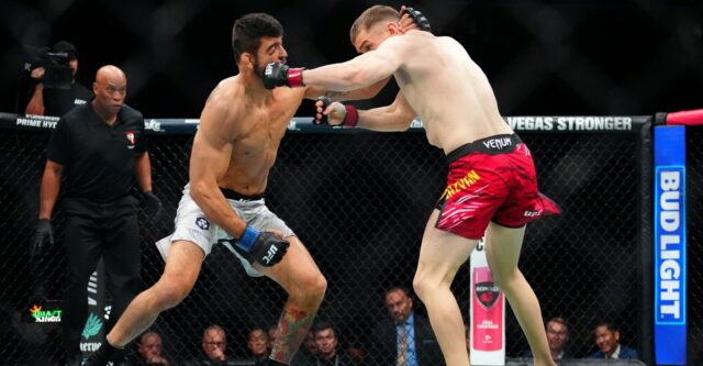 UFC redukuje 4 boxerov vo väčšine aktuálnej zostavy, ktorá pozostáva zo strednej váhy 

