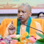 UP centimetrov Yogi Adityanath uvádza, že viac ako 500 profesionálnych športovcov poskytovalo prácu federálnej vláde, športové aktivity nazýva „požiadavkou“, nie jednoducho „zdrojom zábavy“
